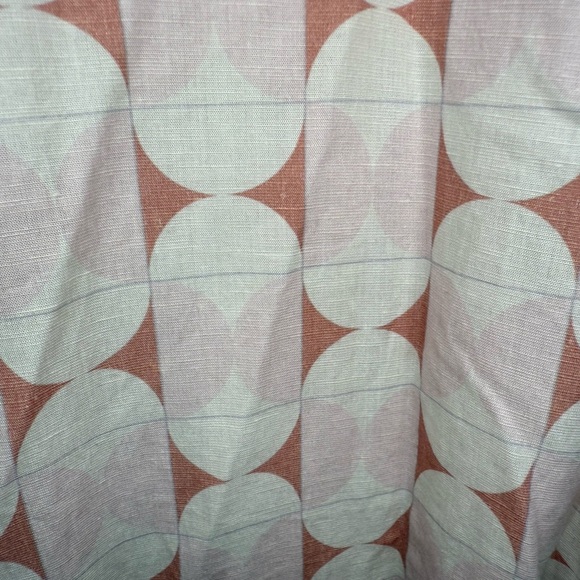 Bardot Balloon Sleeve Collared Button-Down Blouse | XS - Picture 4 of 5